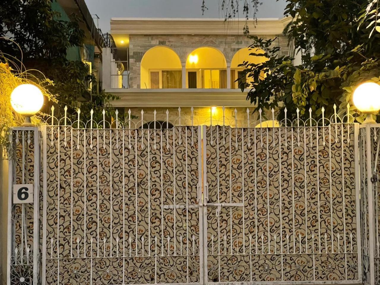Laca Sa Lodge Opp Canturus Mall Islamabad Exteriör bild