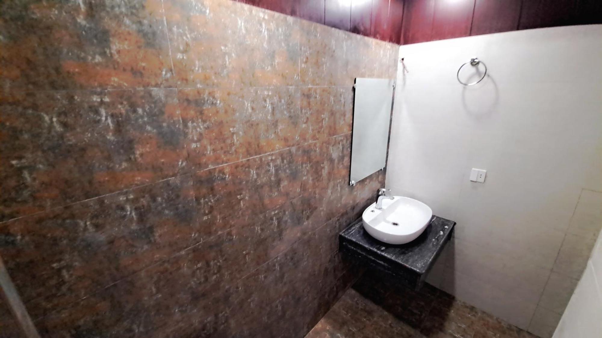 Laca Sa Lodge Opp Canturus Mall Islamabad Exteriör bild