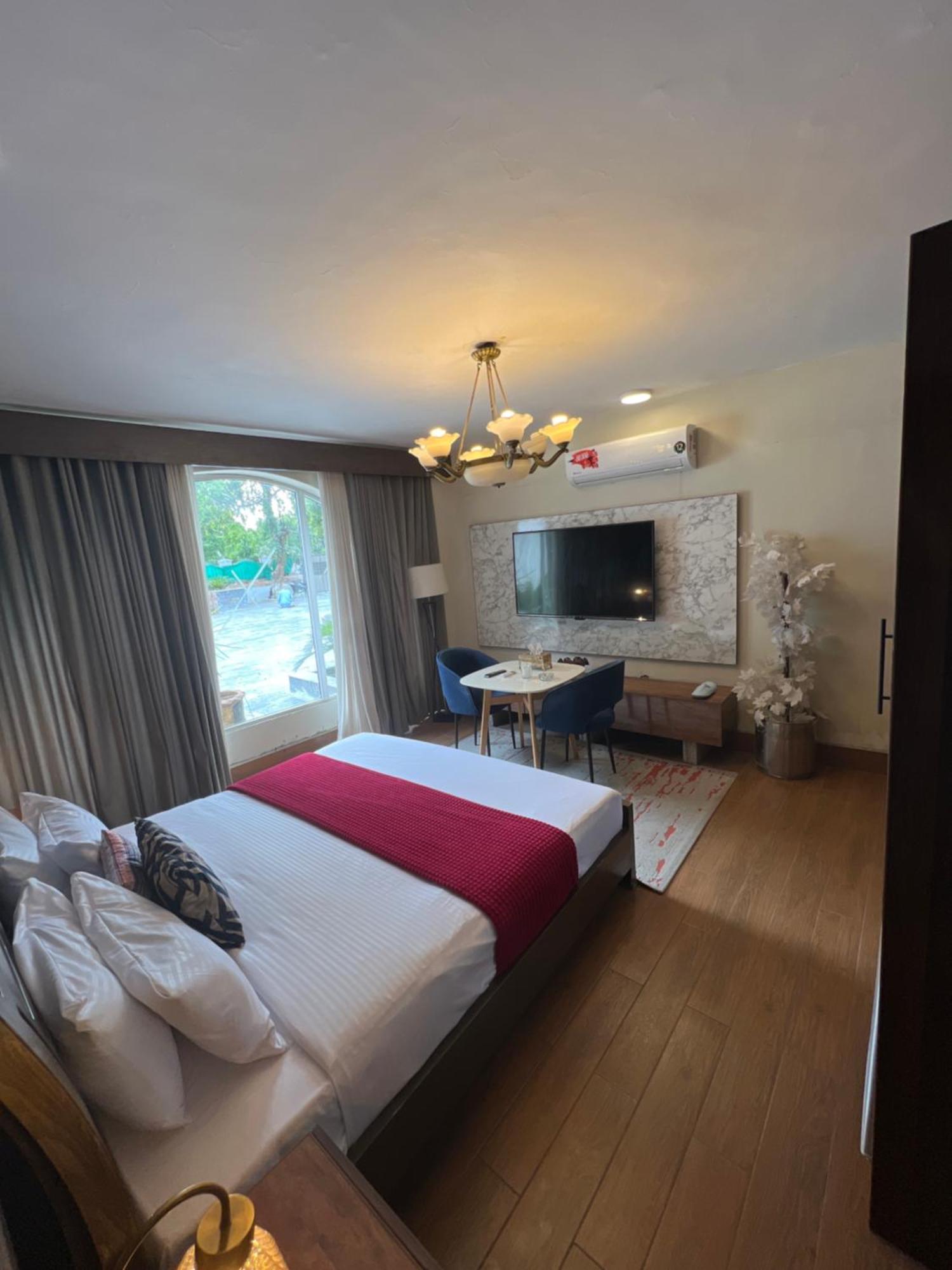 Laca Sa Lodge Opp Canturus Mall Islamabad Exteriör bild